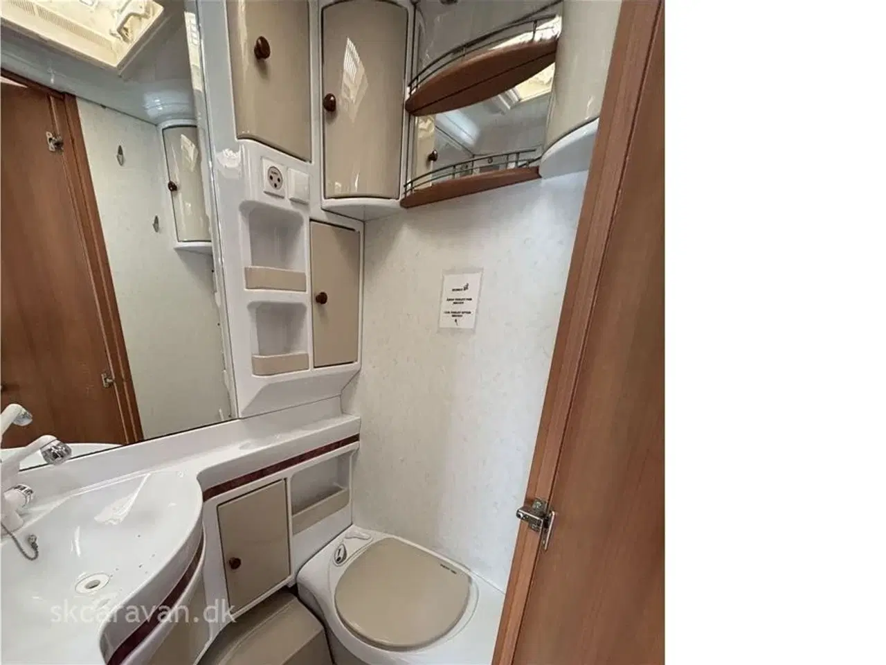 Billede 6 - 2009 - Hobby La Vita 495 UL   Sælges 30.000,- under markedsprisen