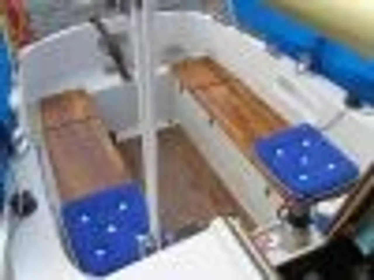 Billede 6 - Danboat 29, sejlbåd ligger på land.