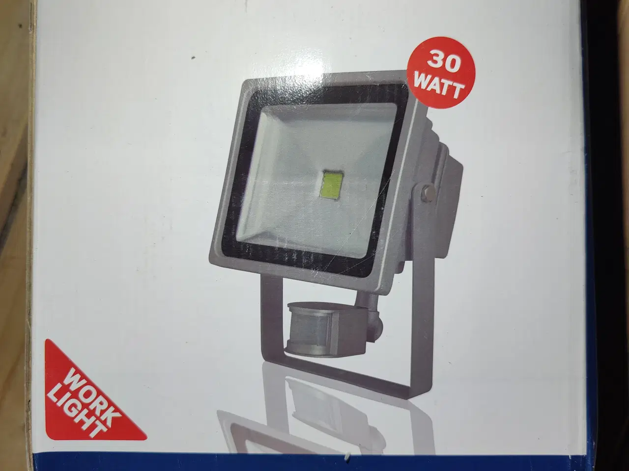 Billede 1 - JO-EL LED 30W m/sensor til væg