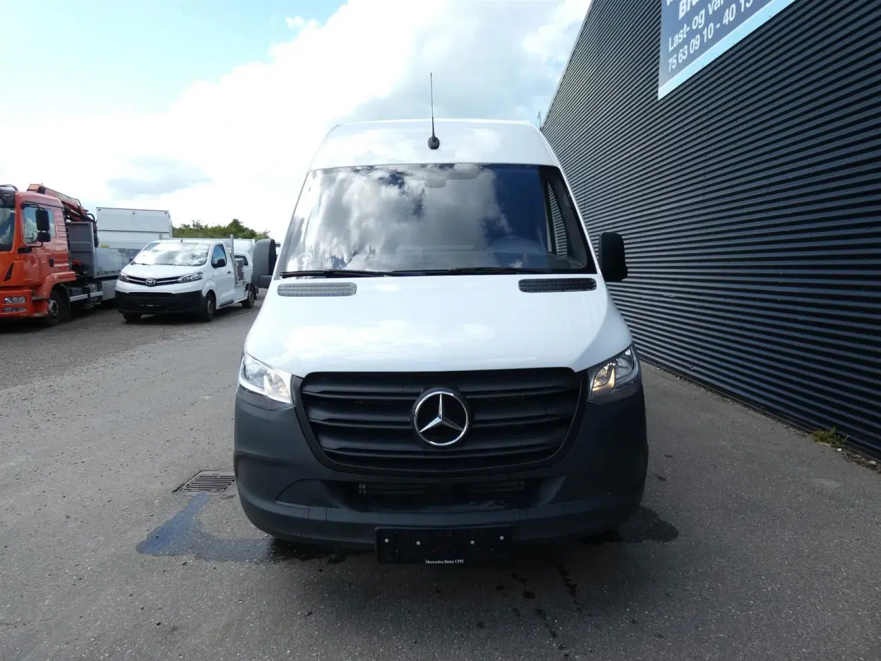 Billede 3 - Mercedes-Benz Sprinter 317 2,0 CDI A2 H2 RWD 9G-Tronic 170HK Van Aut.