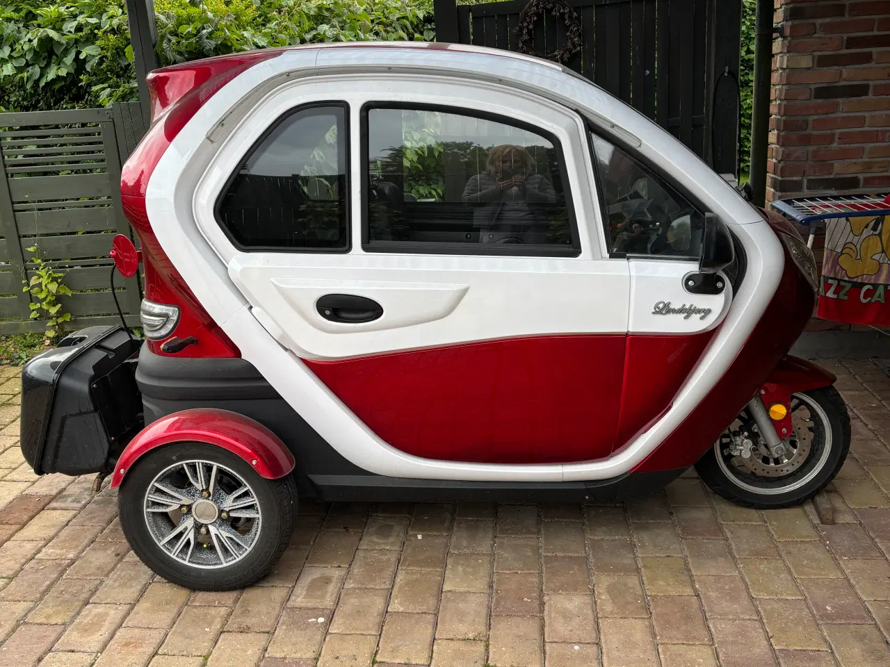 Billede 1 - Kabinescooter sælges