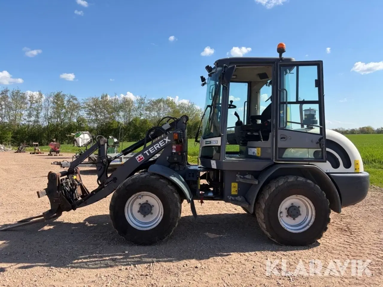 Billede 2 - Minilæsser Terex TL65 -med skovl og pallegaffel