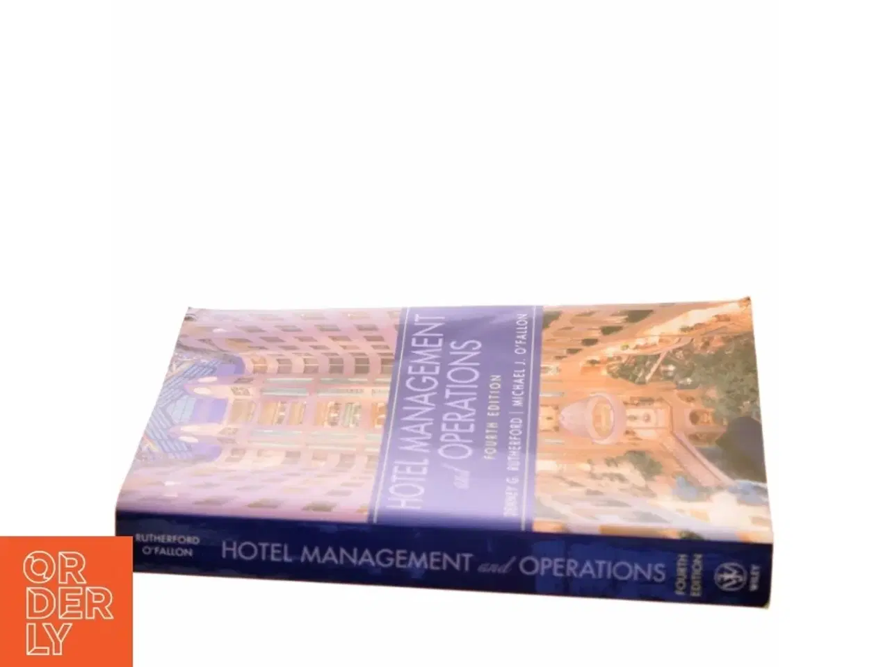 Billede 2 - Hotel management and operations (Bog)