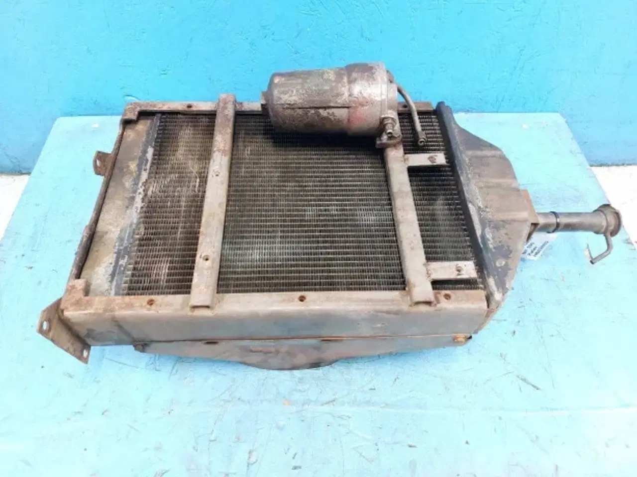 Billede 10 - Massey Ferguson 590 Køler 1876608M3