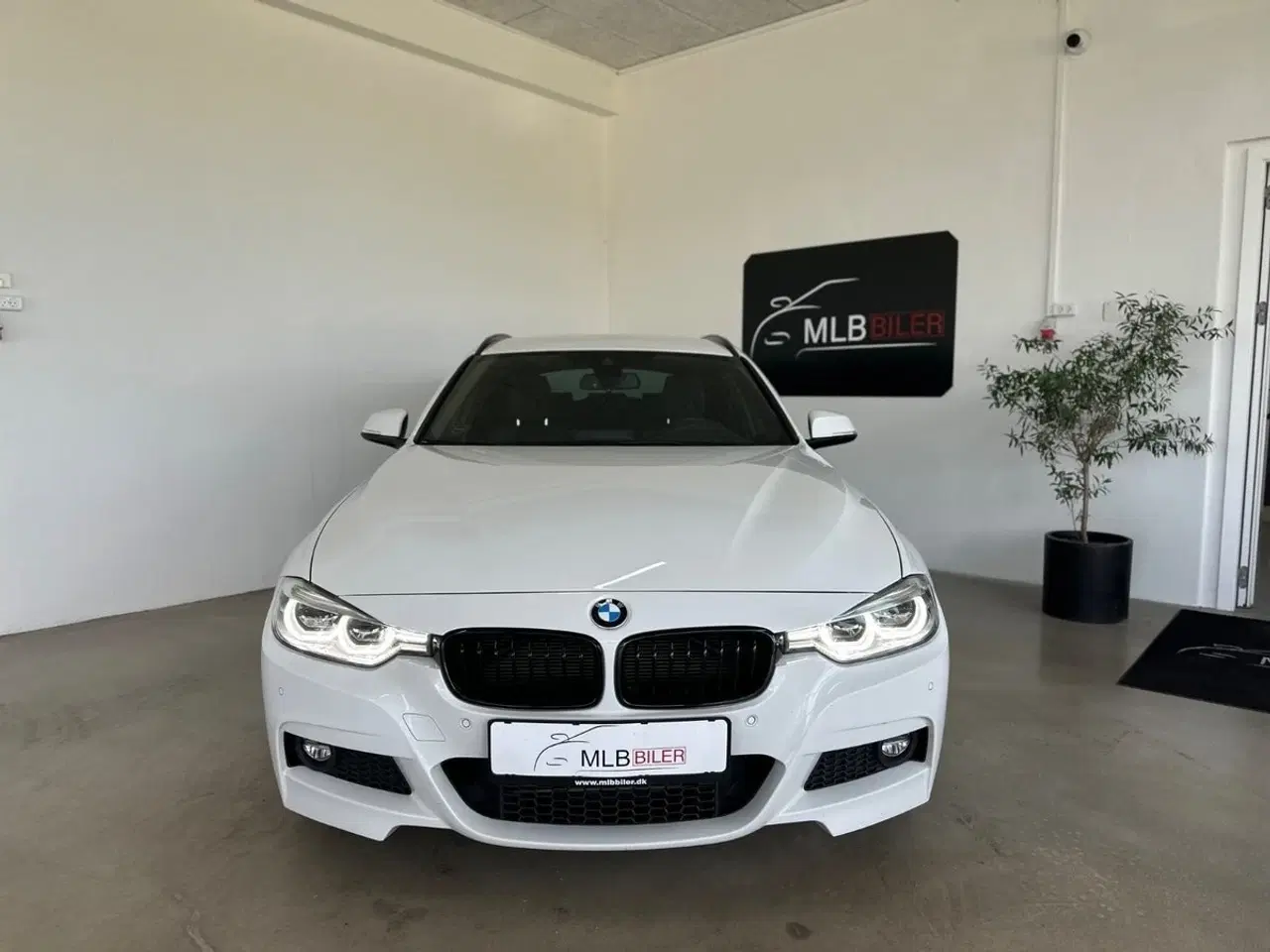 Billede 3 - BMW 320d 2,0 Touring M-Sport xDrive aut.