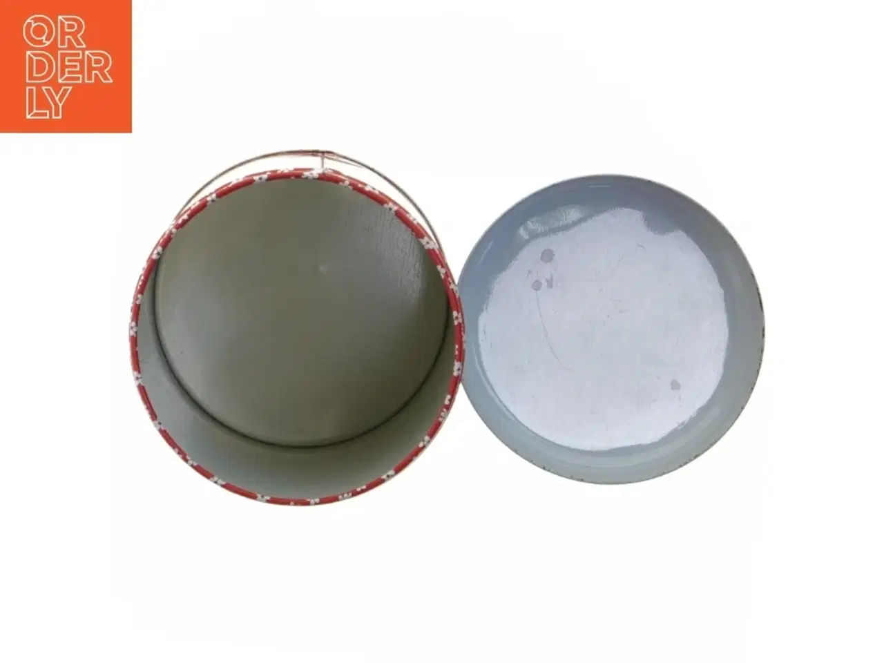 Billede 3 - Vintage Rund rød Forglemmigej blomstret metaldåse fra Sdahl (str. Ø. elve , 5 cm. længde. 17 cm)