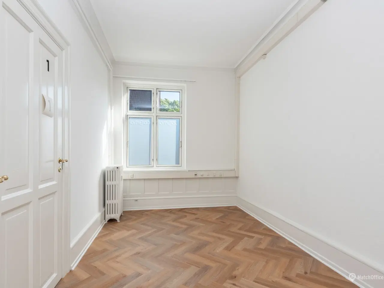 Billede 6 - Velindrettet og lyst kontor i hjertet af byen