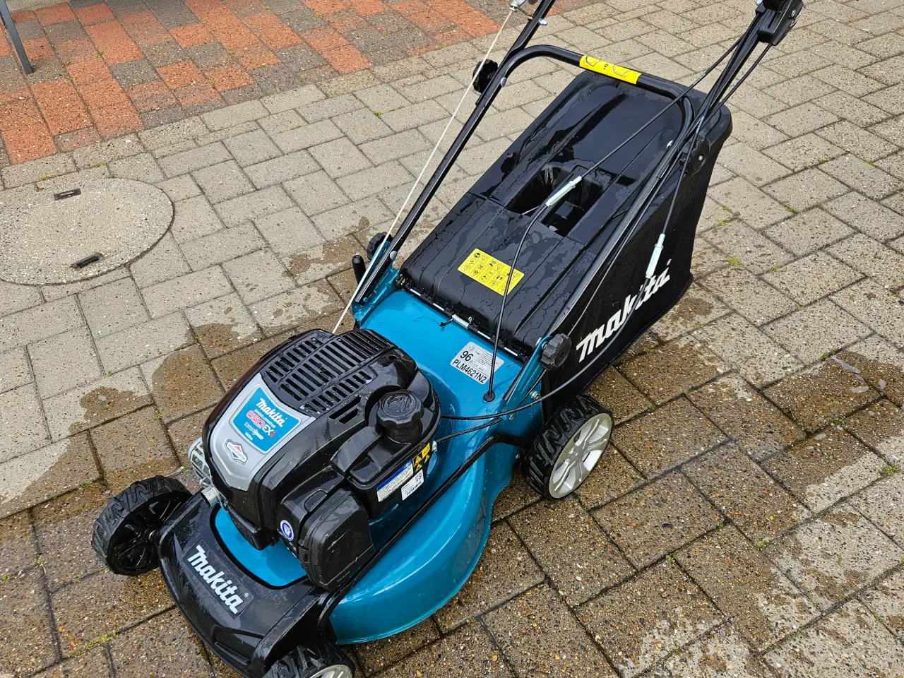 Billede 2 - Plæneklipper makita 