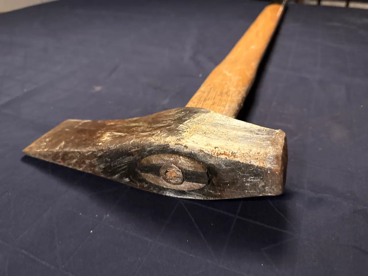 Billede 2 - Sandvik økse, 23 cm med  80 cm skaft 
