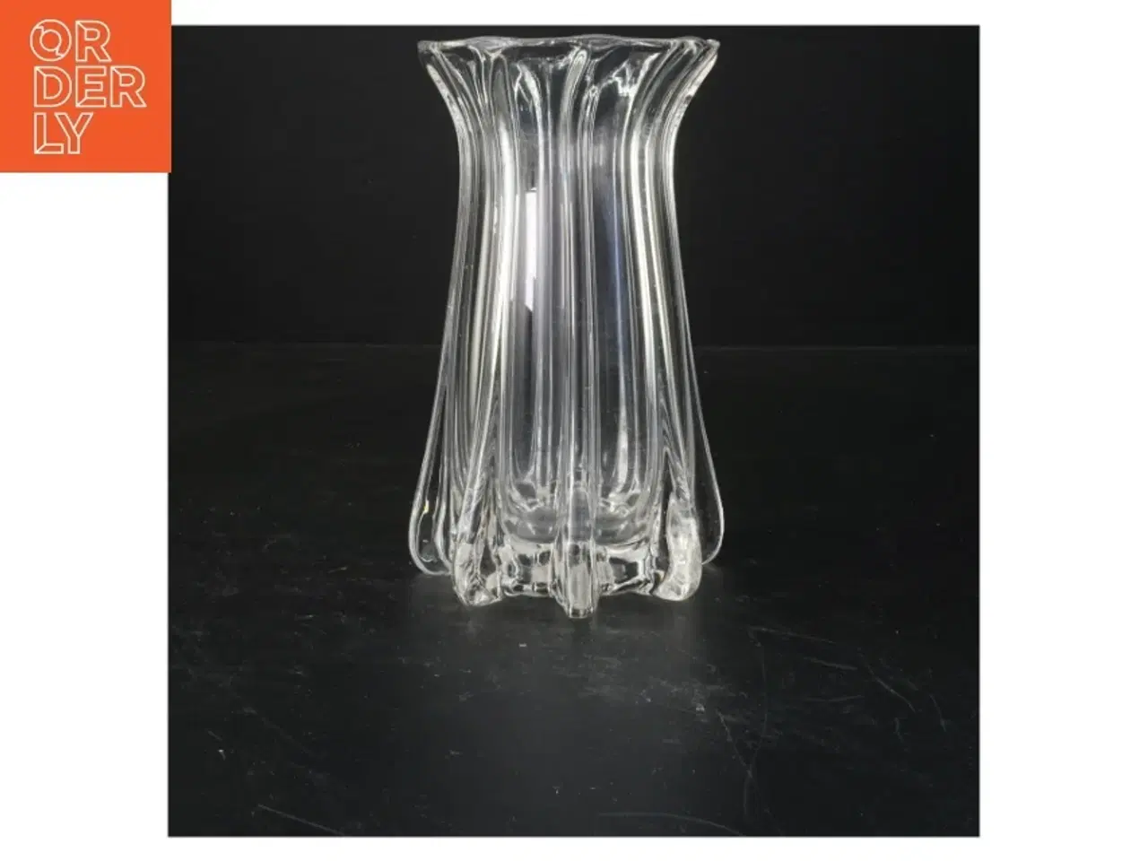 Billede 1 - Glasvase i klart glas (str. 19 cm)
