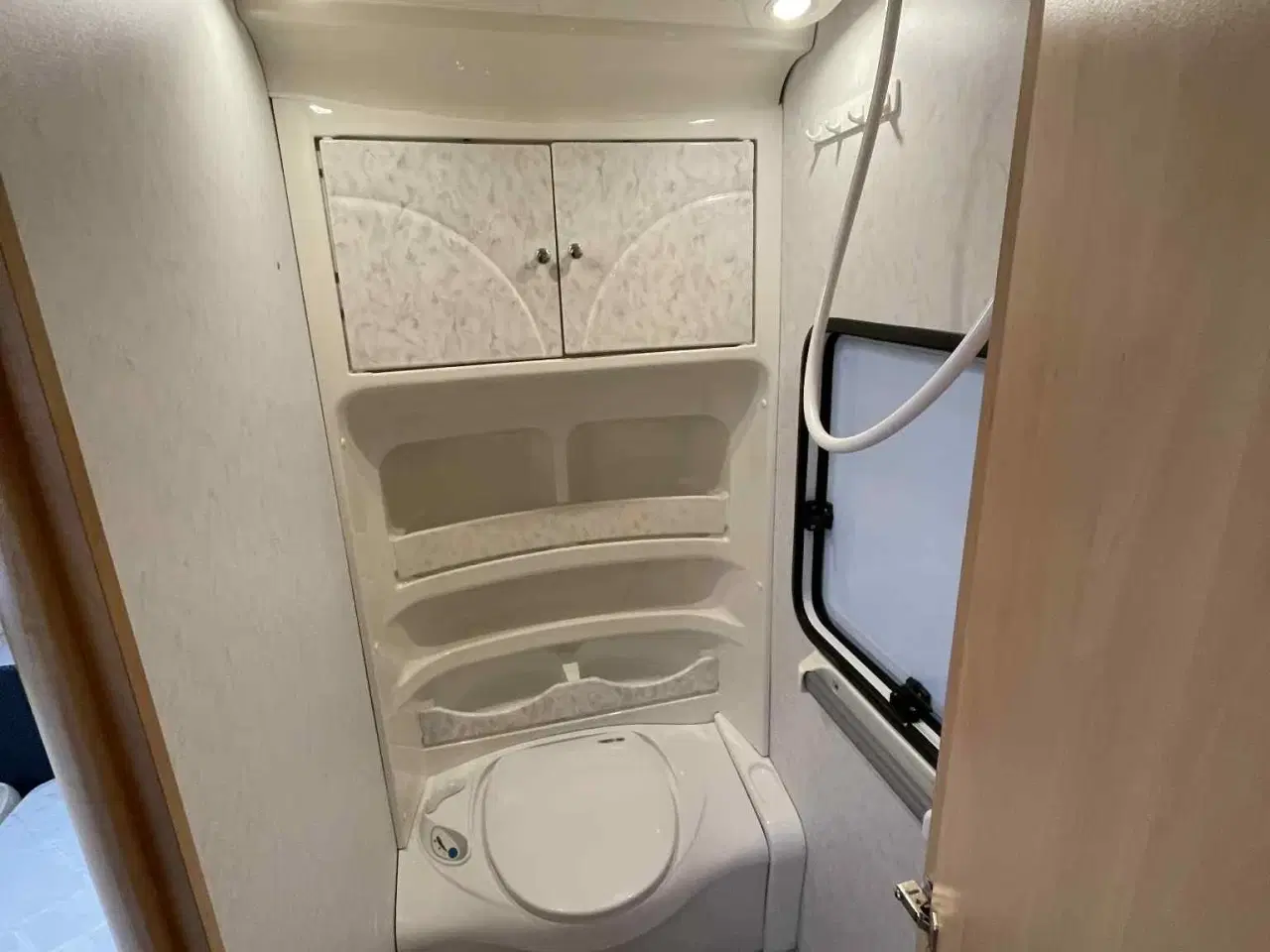 Billede 12 - 2004 - Hobby De Luxe 560 Kmfe