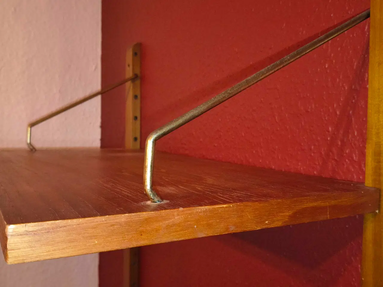 Billede 7 - Teak vangereol i klassisk 60'er stil