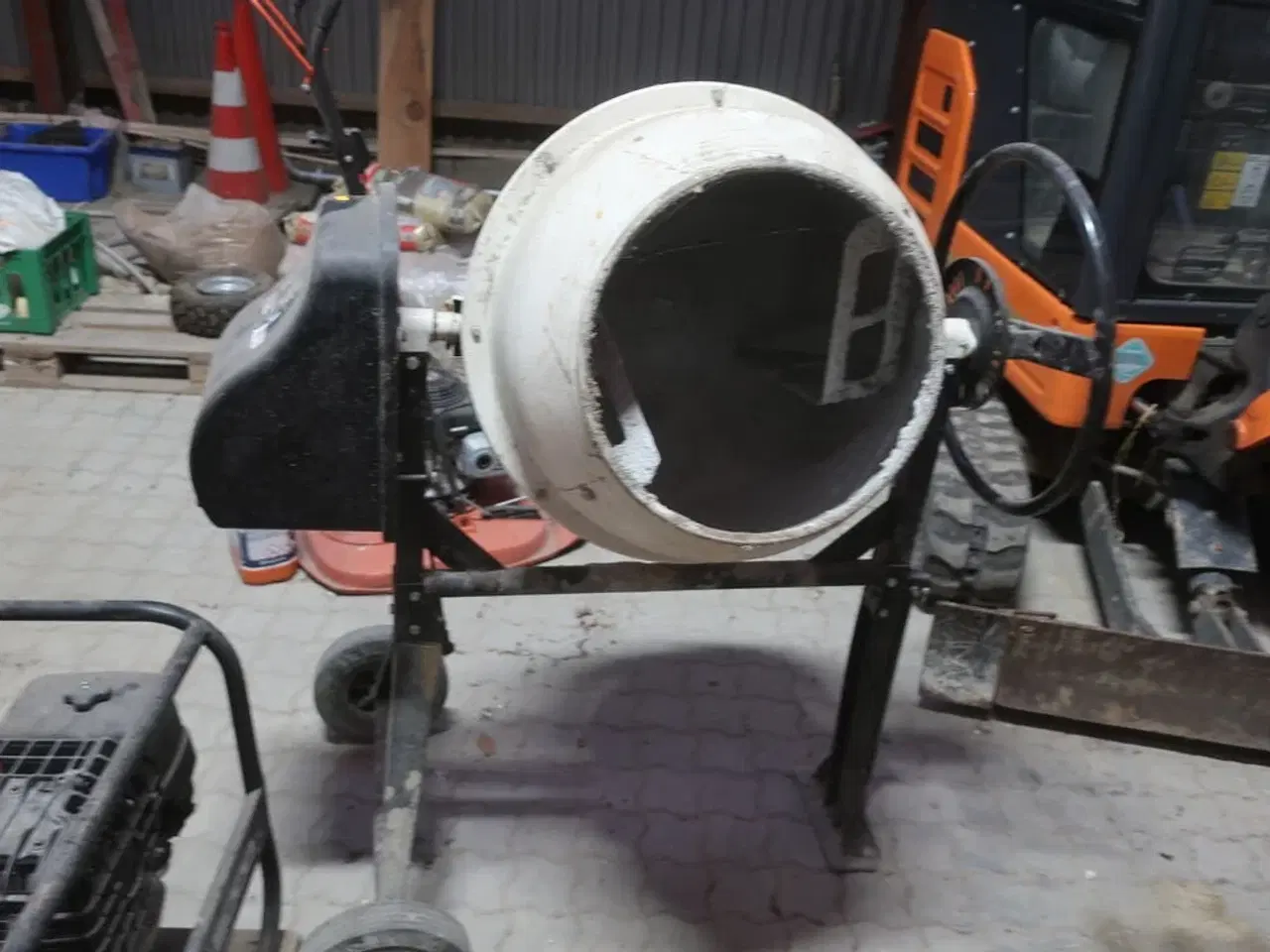 Billede 1 - Blandemaskine STARING STB-140F