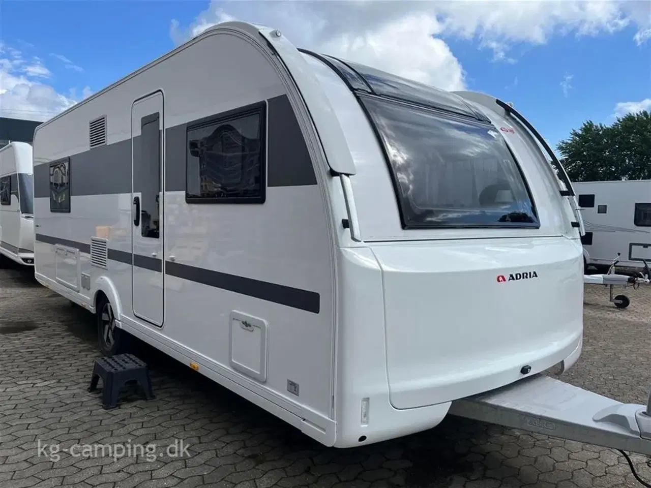 Billede 1 - 2026 - Adria Alpina 613 UT Alde Centralvarme   Lækker enkeltsengs vogn med Alde centralvarme!