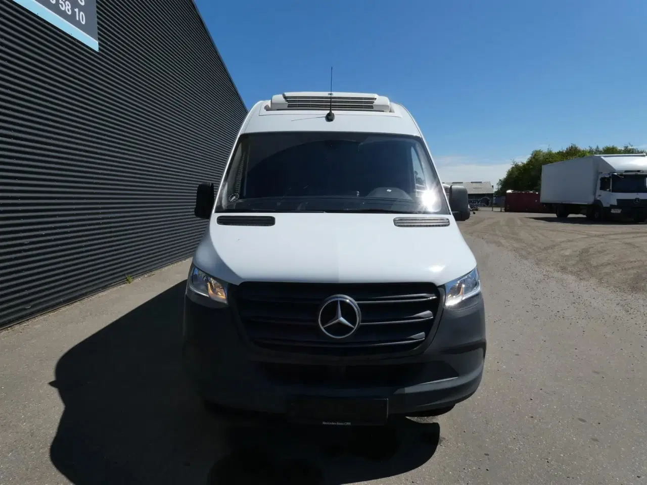 Billede 2 - Mercedes-Benz Sprinter 317 2,0 CDI A2 H2 RWD 9G-Tronic 170HK Van Aut.