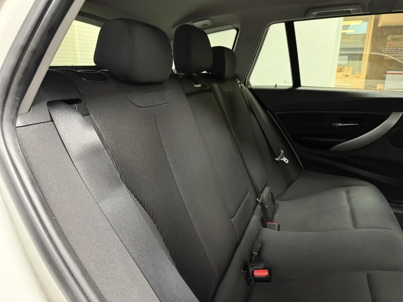 Billede 11 - BMW 318d Touring 2,0 D 143HK Stc 8g Aut.