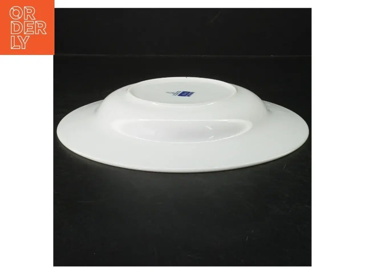 Billede 2 - Hvide porcelænstallerkener (3 stk) fra IKEA (str. 25,5 cm)