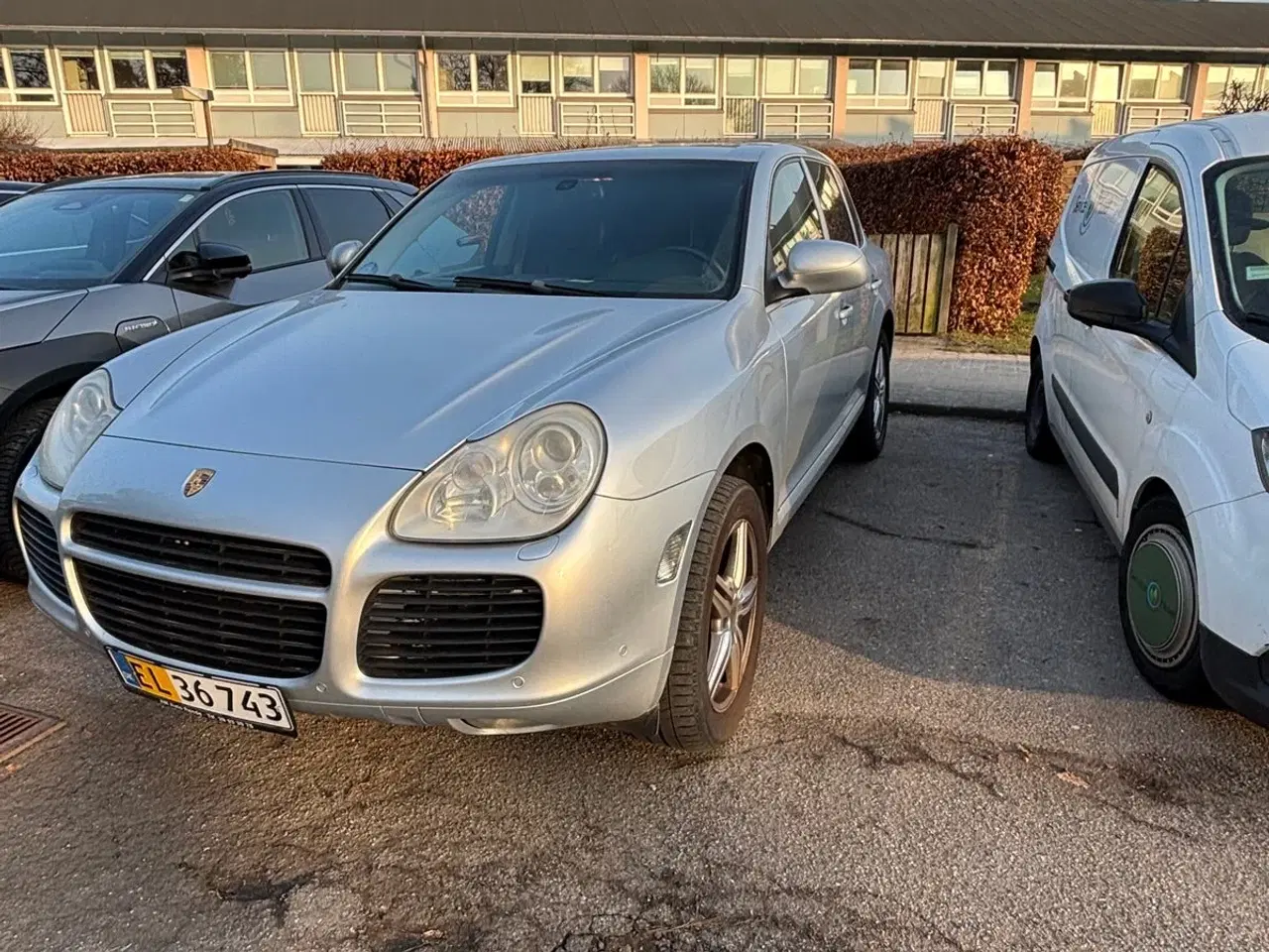 Billede 1 - Porsche Cayenne 3,2 Tiptr. Van