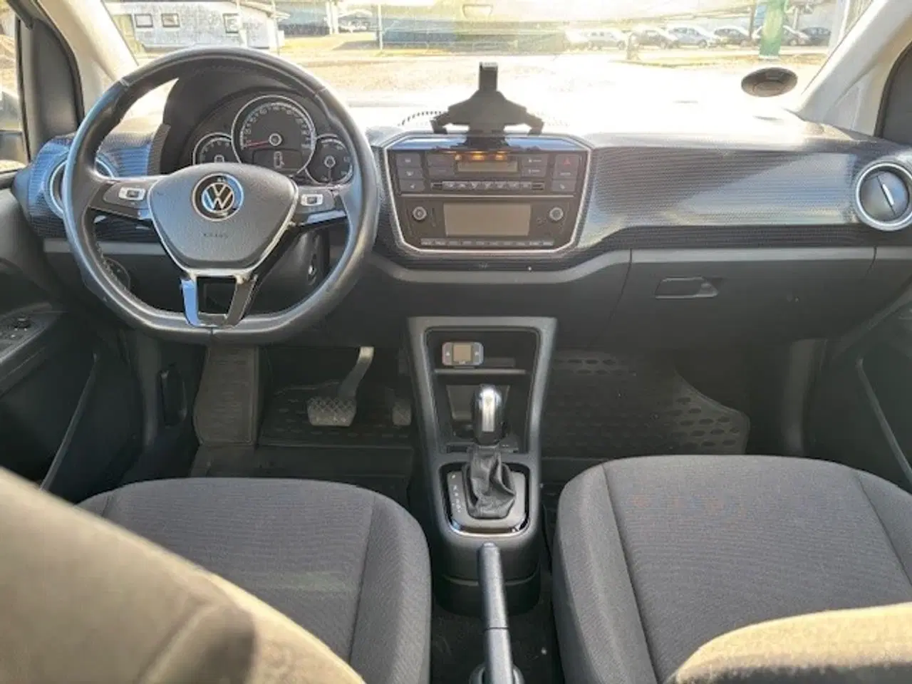 Billede 10 - Velholdt VOLKSWAGEN E-Up!