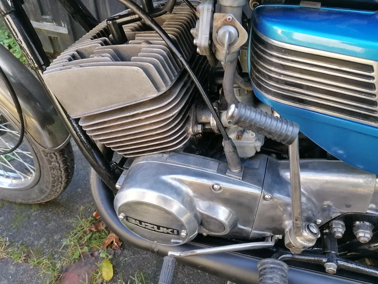 Billede 2 - Suzuki GT250 totakter