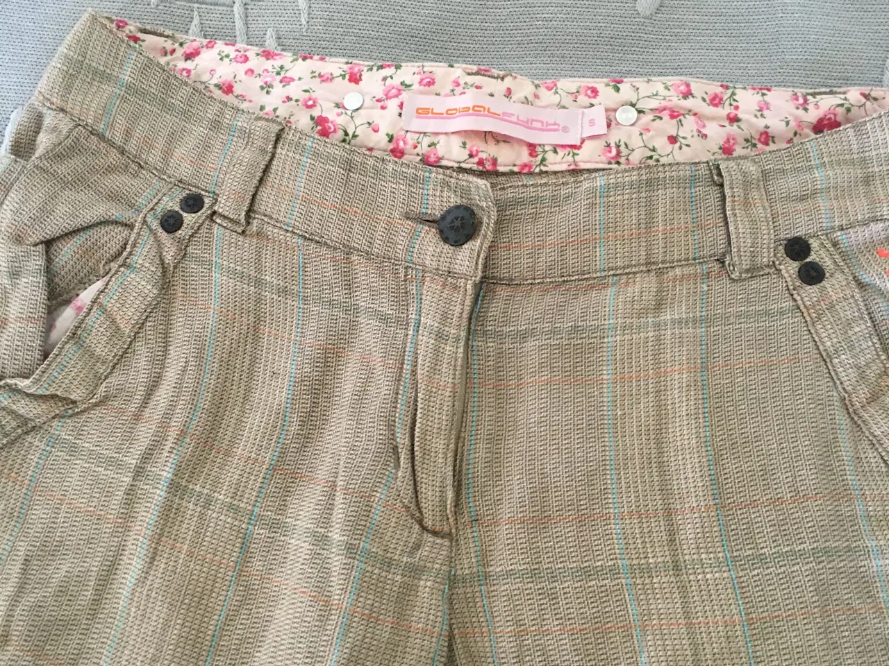 Billede 1 - Skønne Global Funk shorts str. 36