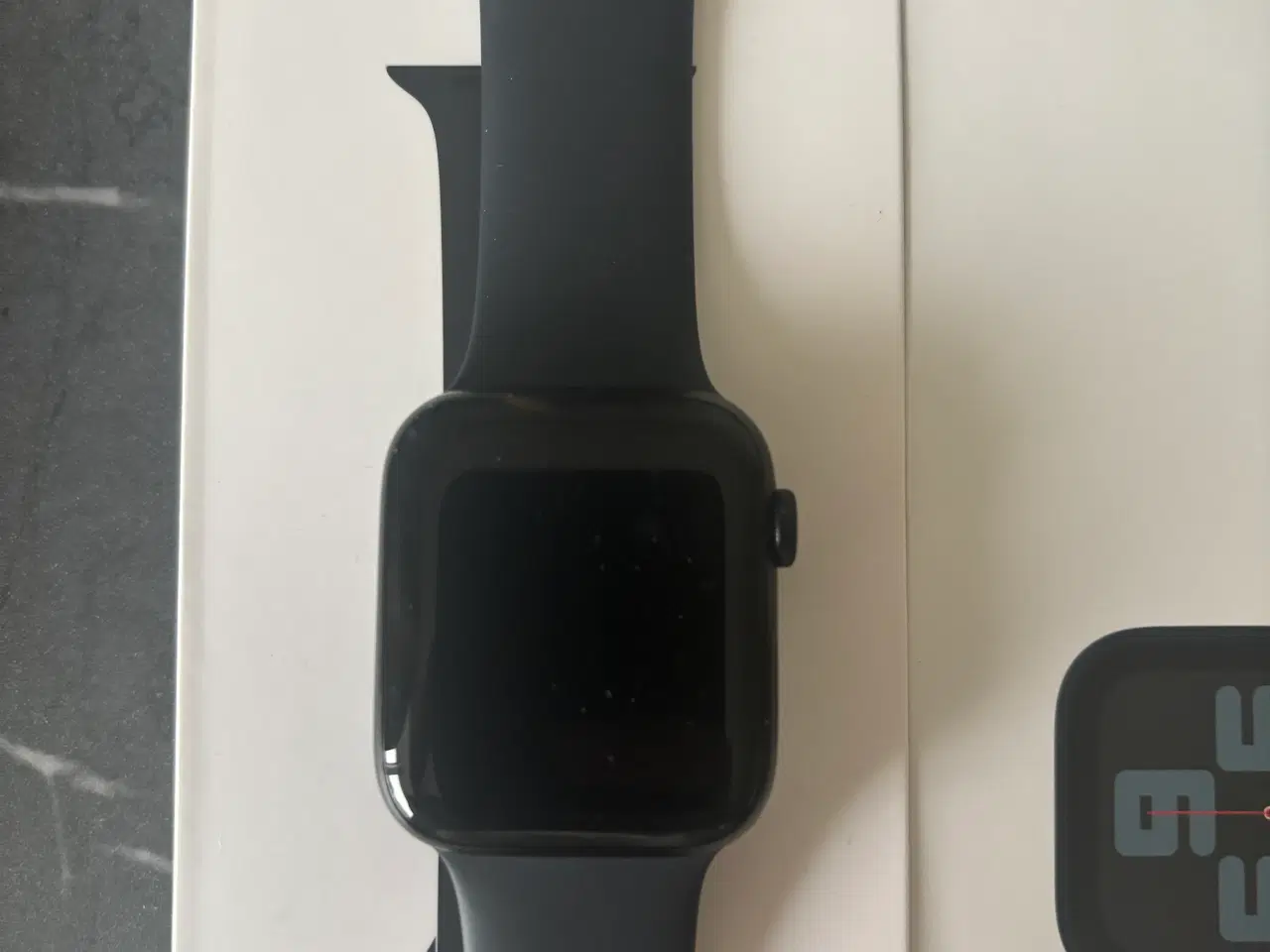 Billede 2 - Apple Watch SE 40mm