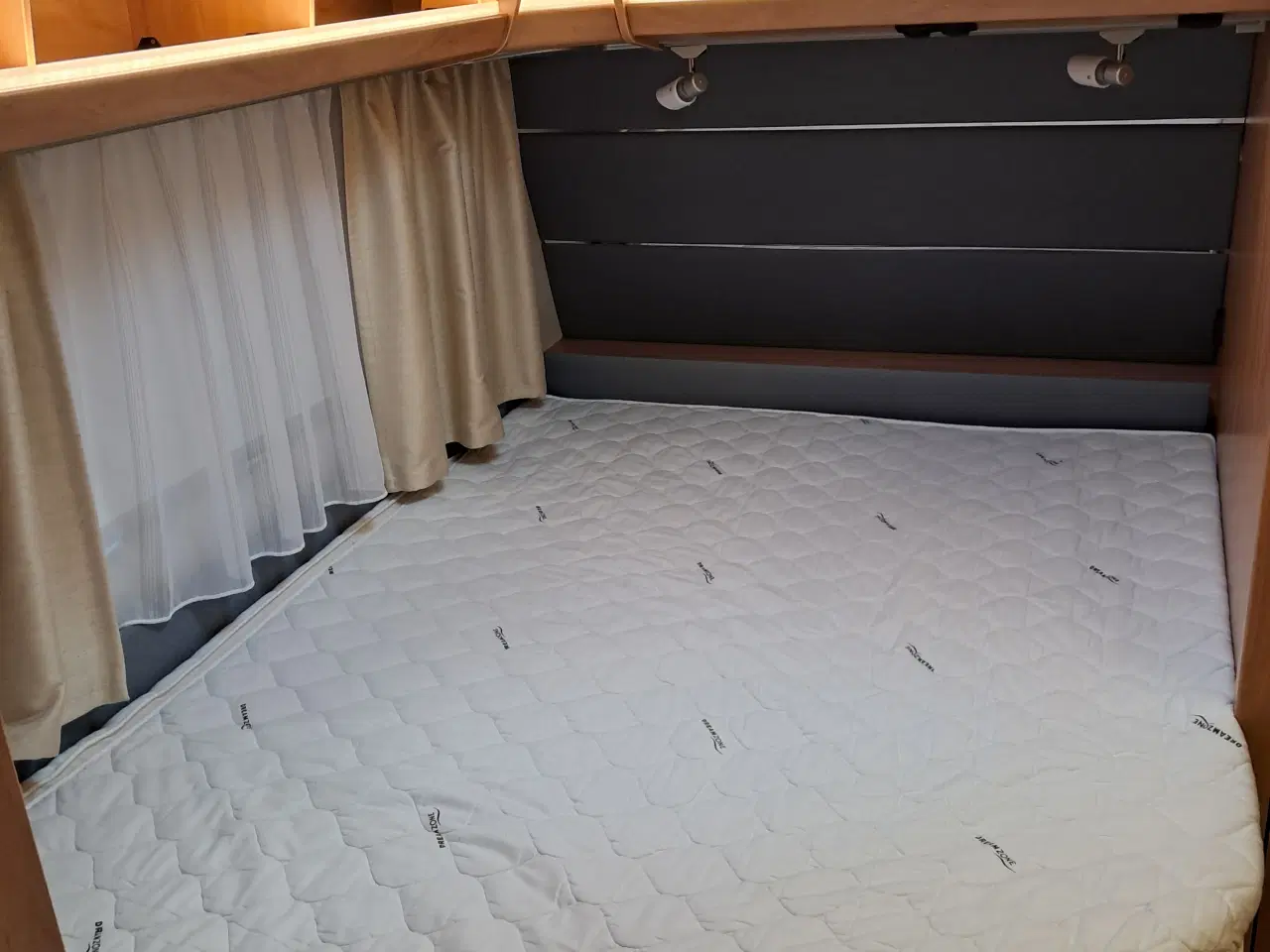 Billede 11 - 2014 Dethleffs Camper 470 fr. d-line