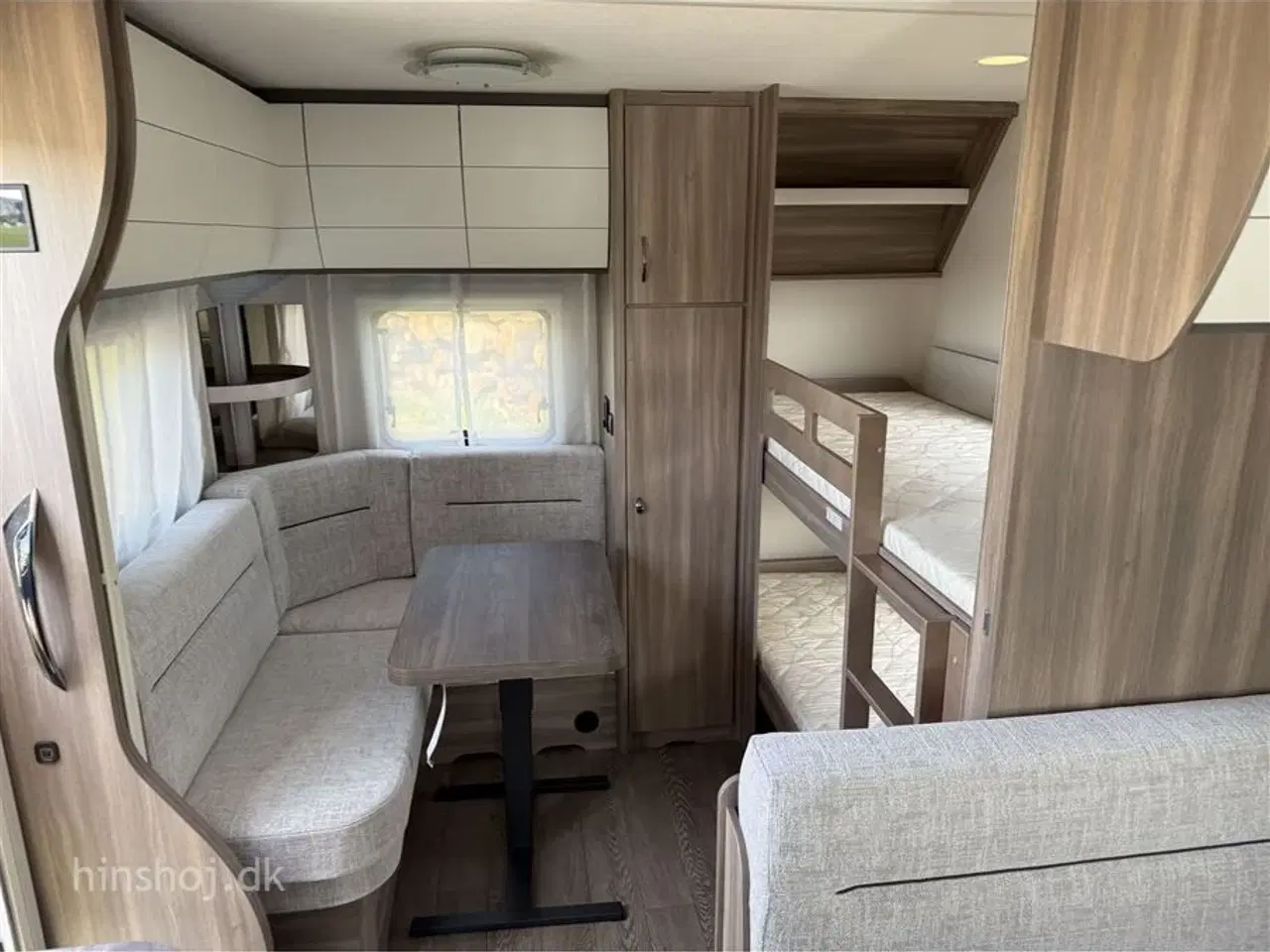Billede 8 - 2024 - Hobby Excellent Edition 650 KMFe   Stor rummelig familie vogn med 2 køjer fra Hinshøj Caravan