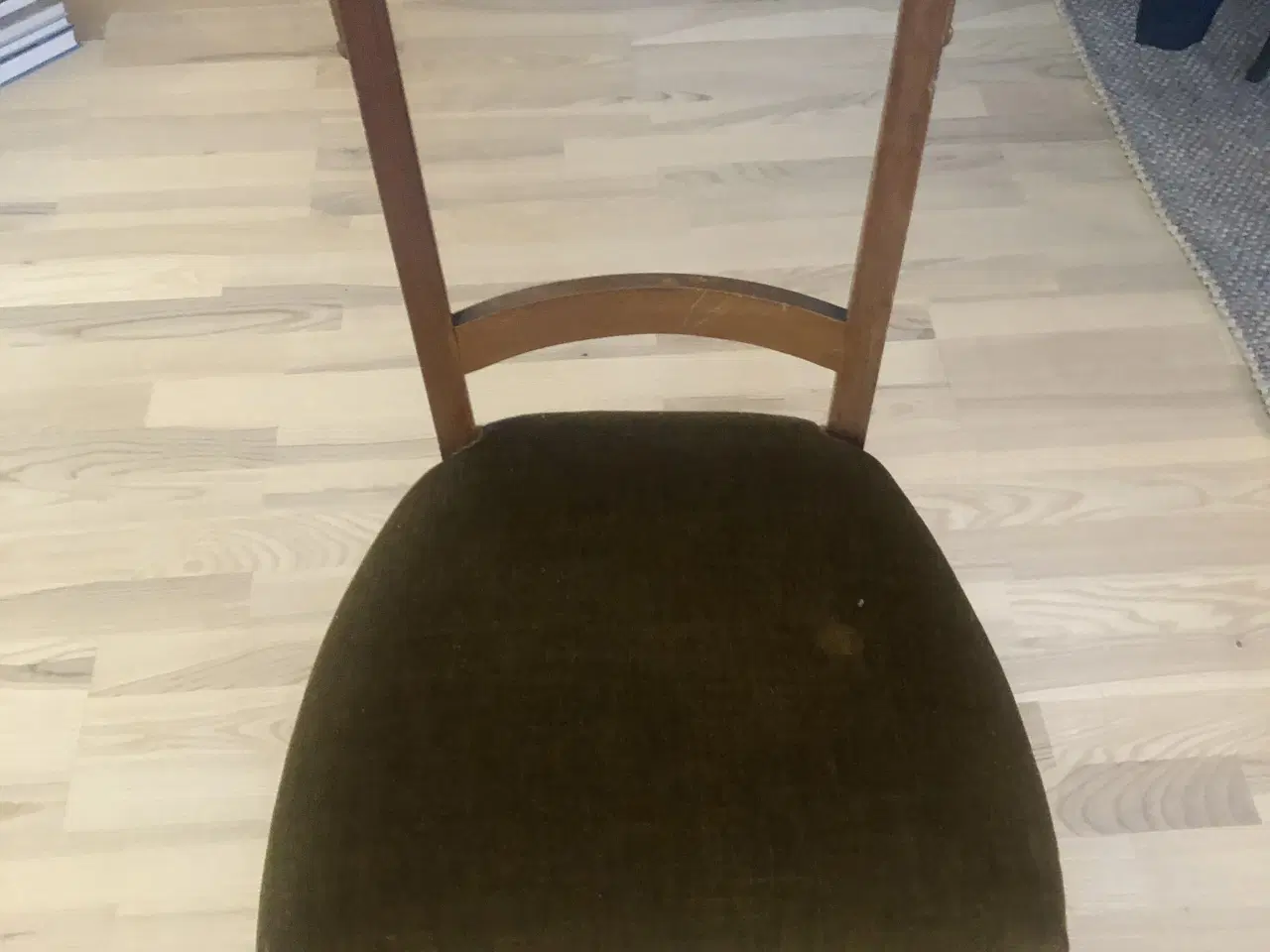 Billede 1 - Fine antikke stole 🪑 prisen er for alle fire