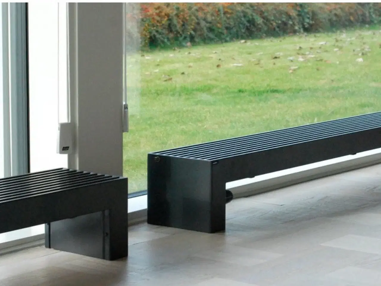 Billede 1 - Meinertz skyline plint konvektor, Ral 9007  L:2000