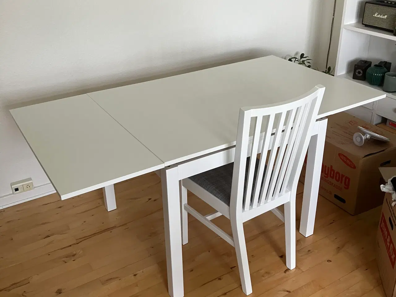 Billede 3 - Spisebord med udtræk 4-8 personer sælges