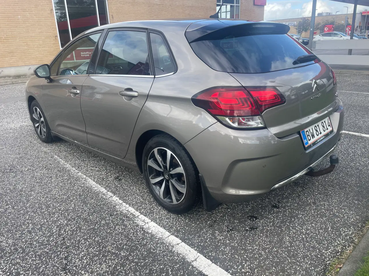 Billede 4 - Citroen c4 1,6 hdi årg 2018