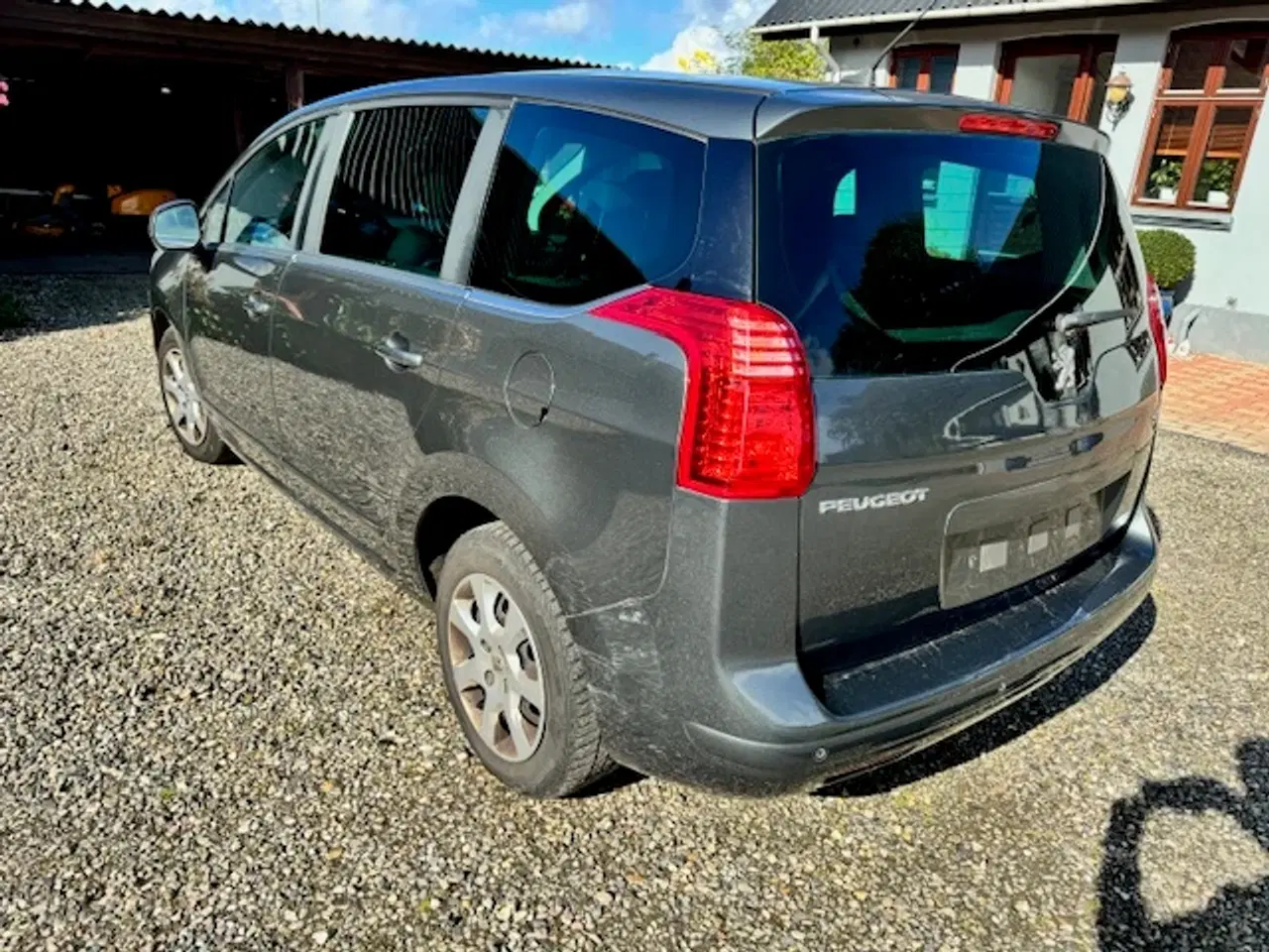 Billede 4 - Peugeot 5008 1.6 HDi Automatgear Nysynet årg 2012