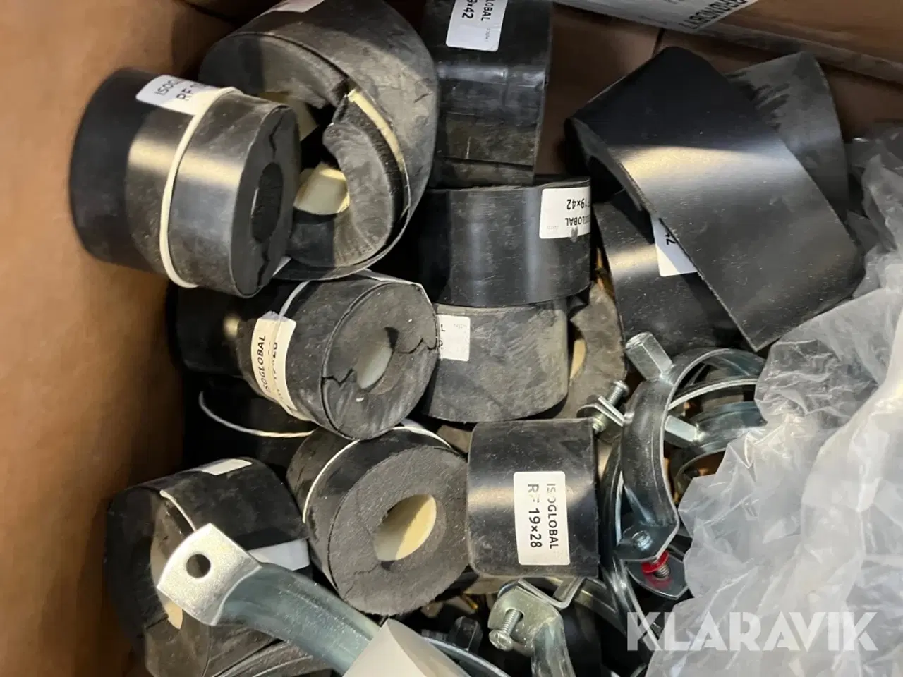 Billede 5 - Lot - VVS, rør, rørbærere og øvrigt - 2 paller