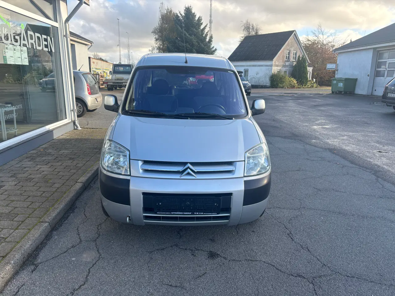 Billede 4 - citroen berlingo pæn bil efter alder