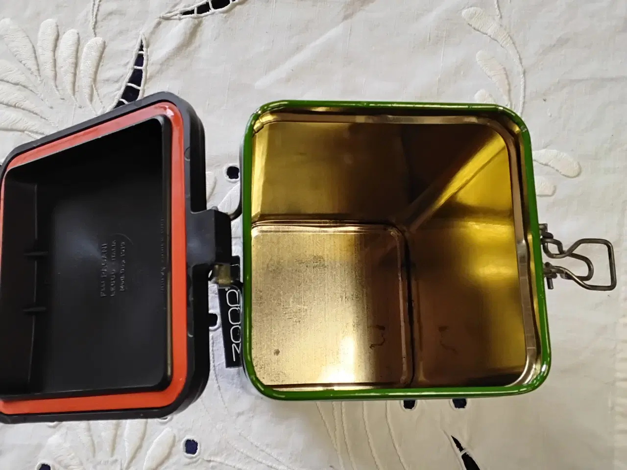 Billede 5 - Metal tedåse /kaffe med 4 smukke motiver -vintage 