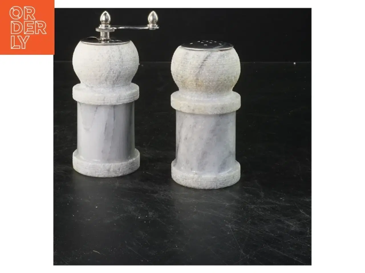 Billede 1 - Salt- og pebersæt i marmor og metal (str. 13x5 cm)