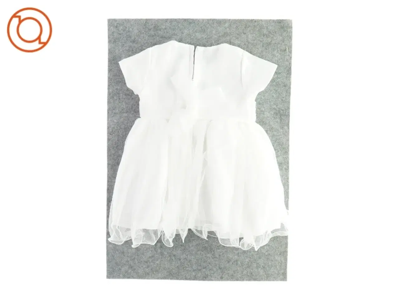 Billede 2 - Kjole med tyl fra Jocko (str. 74)