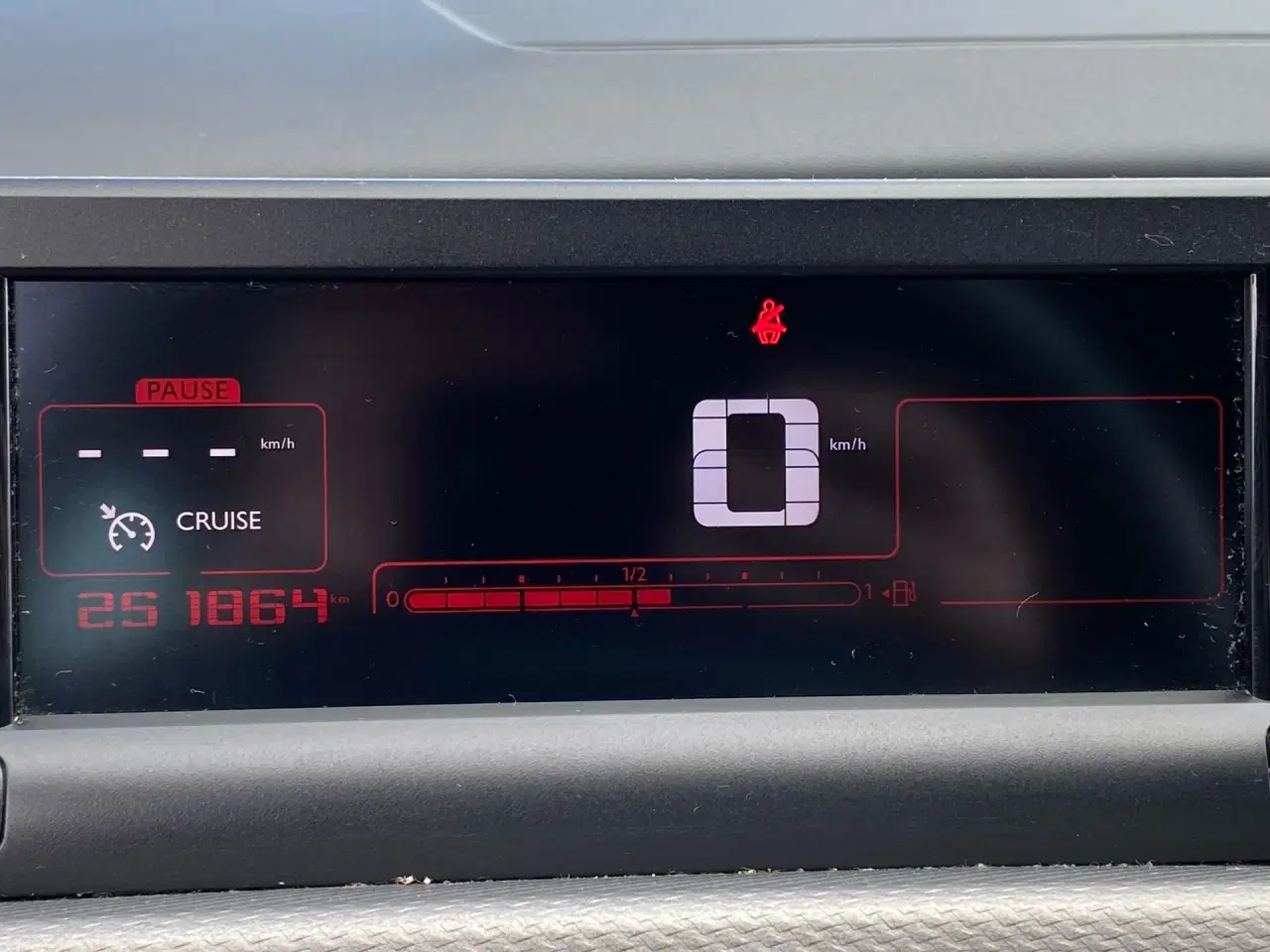 Billede 10 - Citroën C4 Cactus 1,6 Blue HDi Feel Complet start/stop 100HK 5d