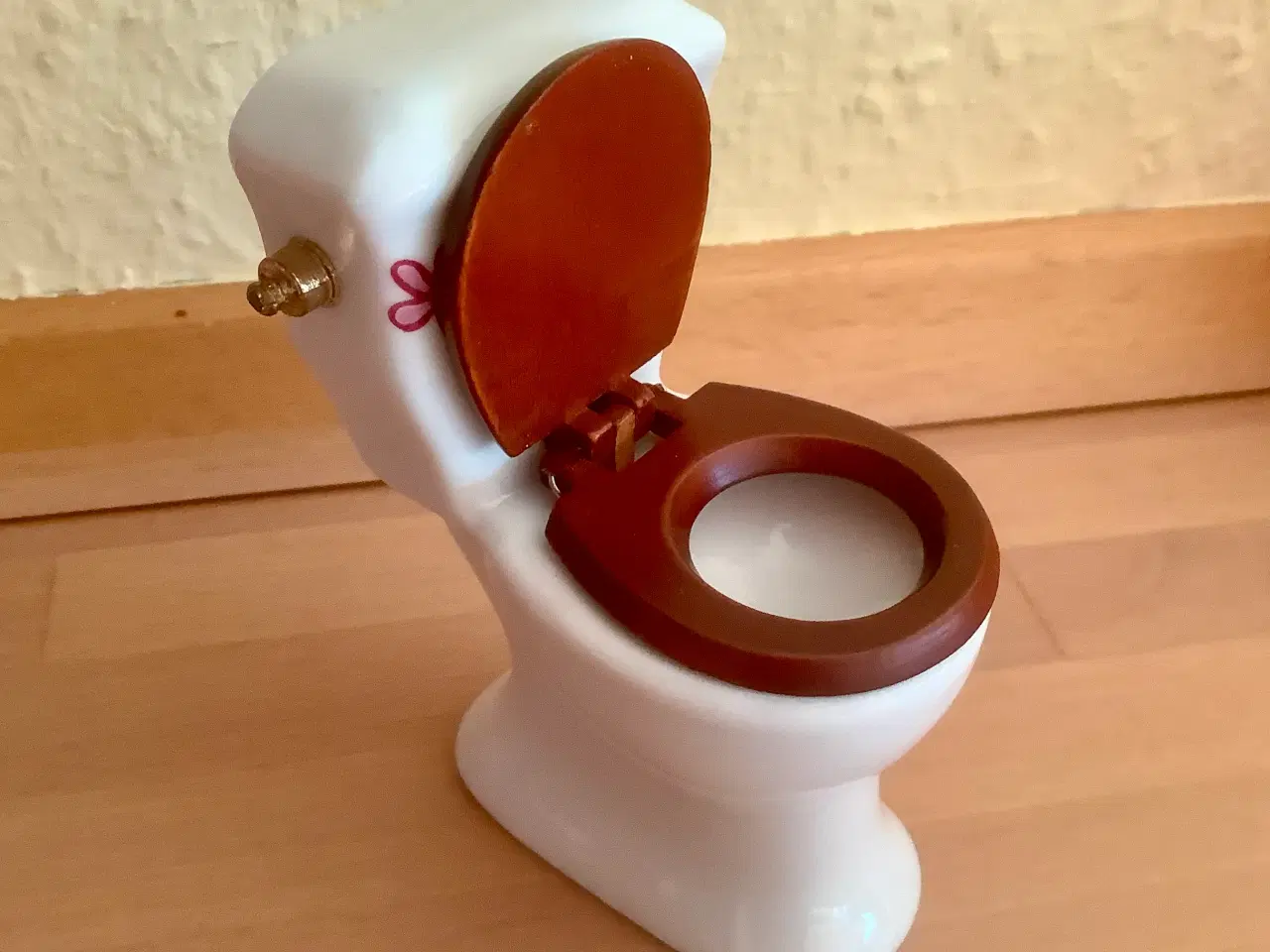Billede 2 - Dukkehus toilet skala 1:12.