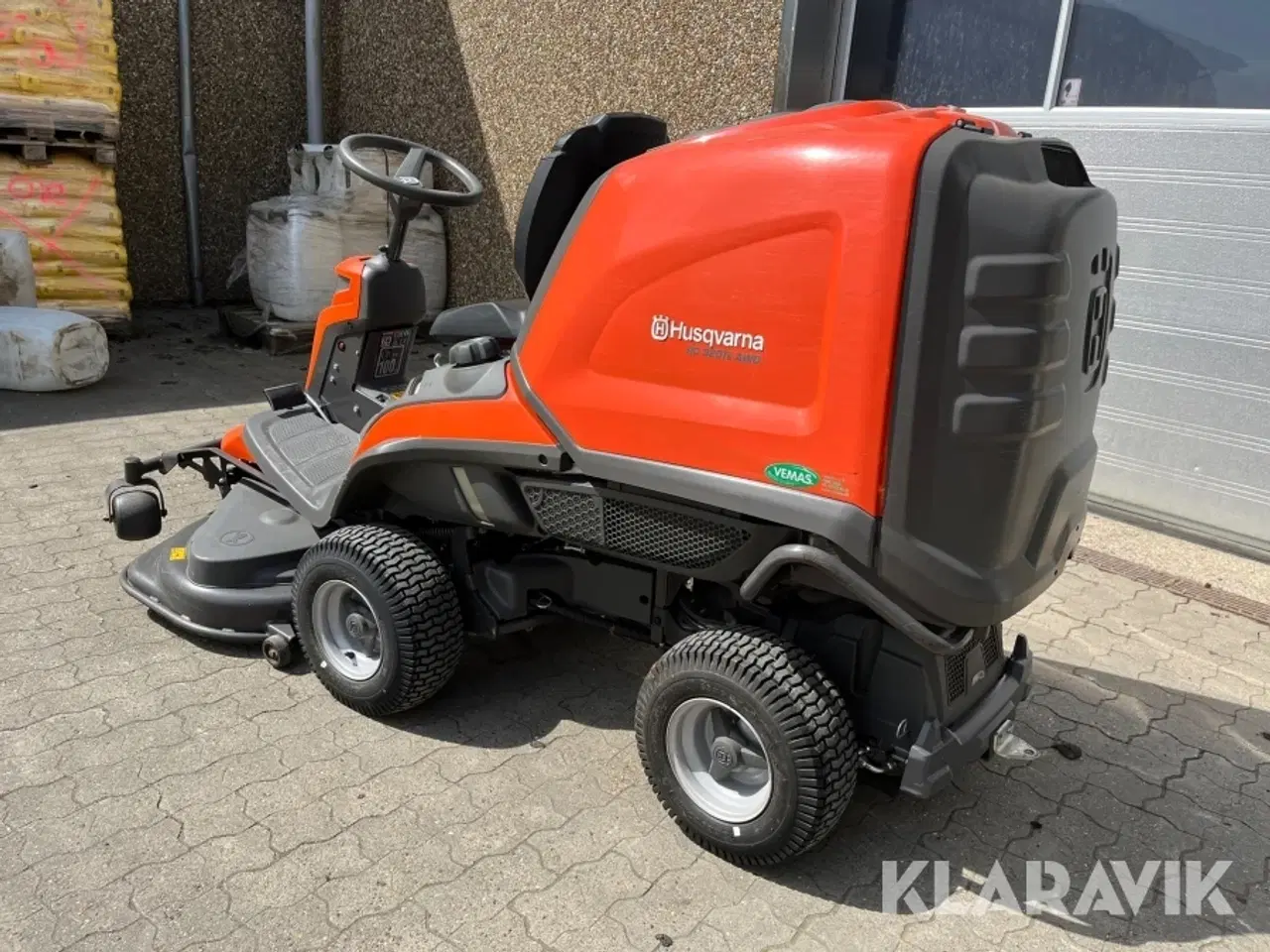 Billede 4 - Klipper med opsamler Husqvarna RC 320Ts AWD