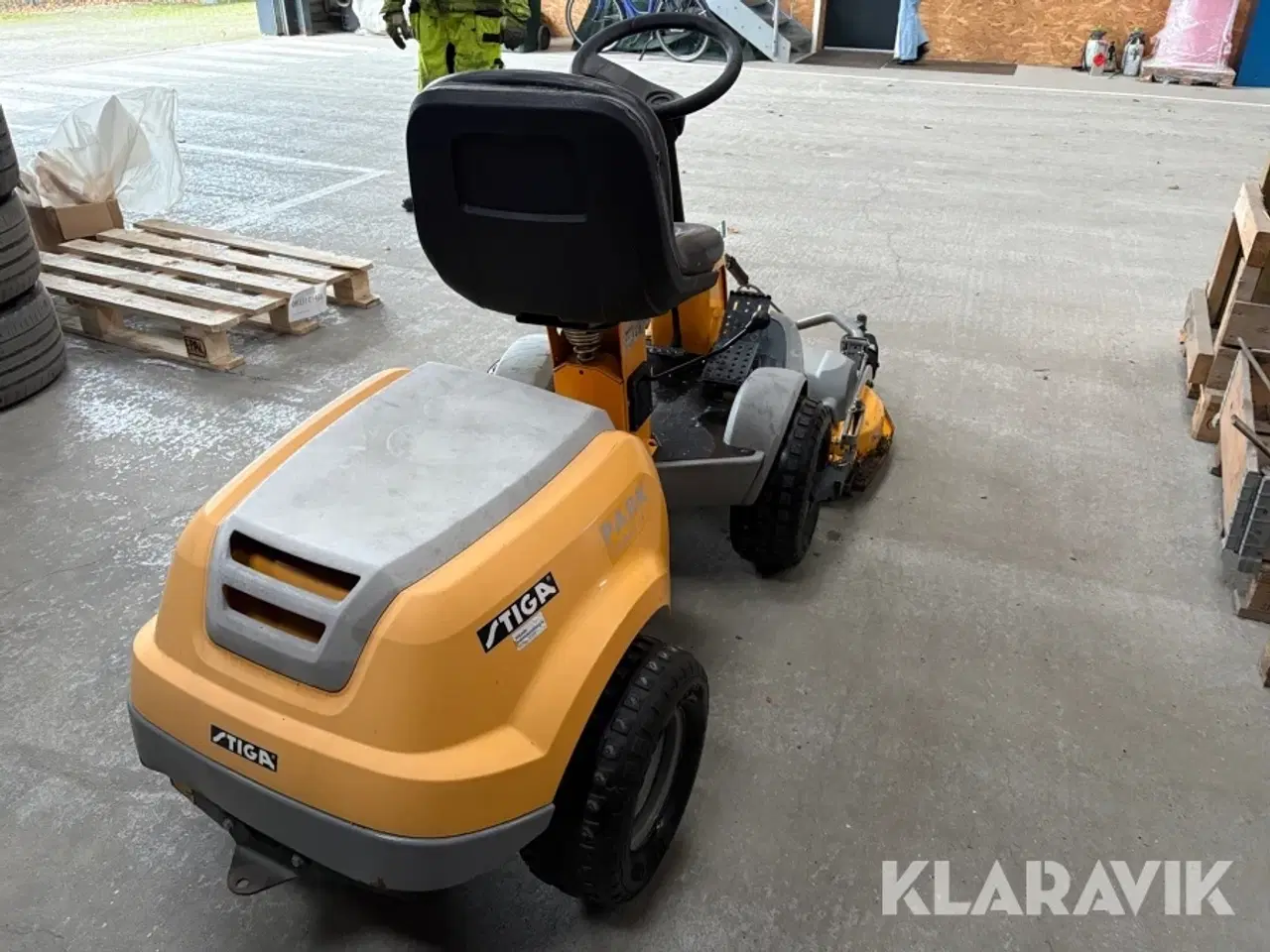 Billede 4 - Græsslåmaskine Stiga Park compact 14