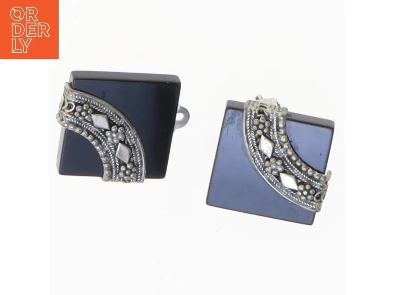 Billede 3 - Øreringe med klips (str. 2 x 2 cm)