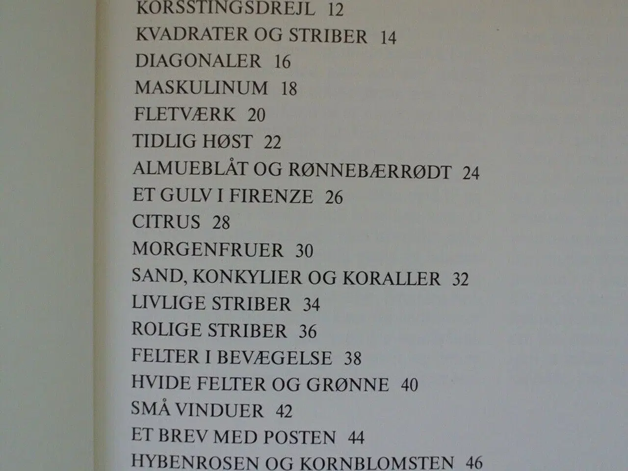 Billede 2 - korssting i felter og striber, af inga bergfeldt, 