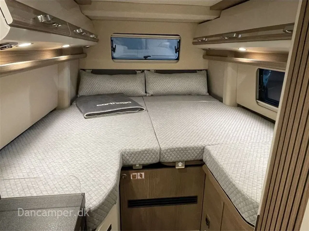 Billede 28 - 2025 - Carthago Van Genius 641 LE MB   GENIAL Carthago Van Genius 641 LE 170 Hk - 9 trin G-Tronic automatgear
