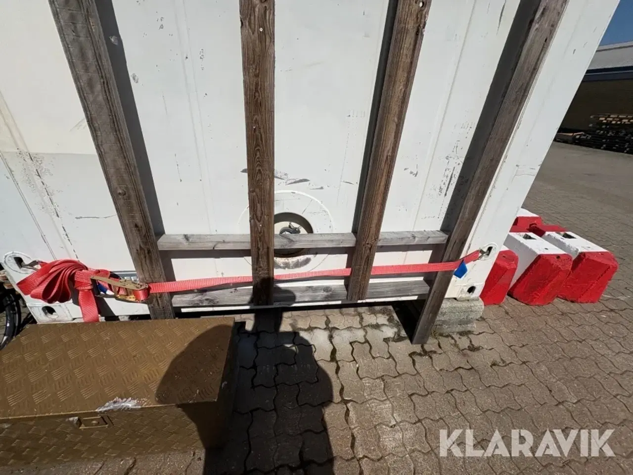Billede 7 - Isoleret container med udsugning