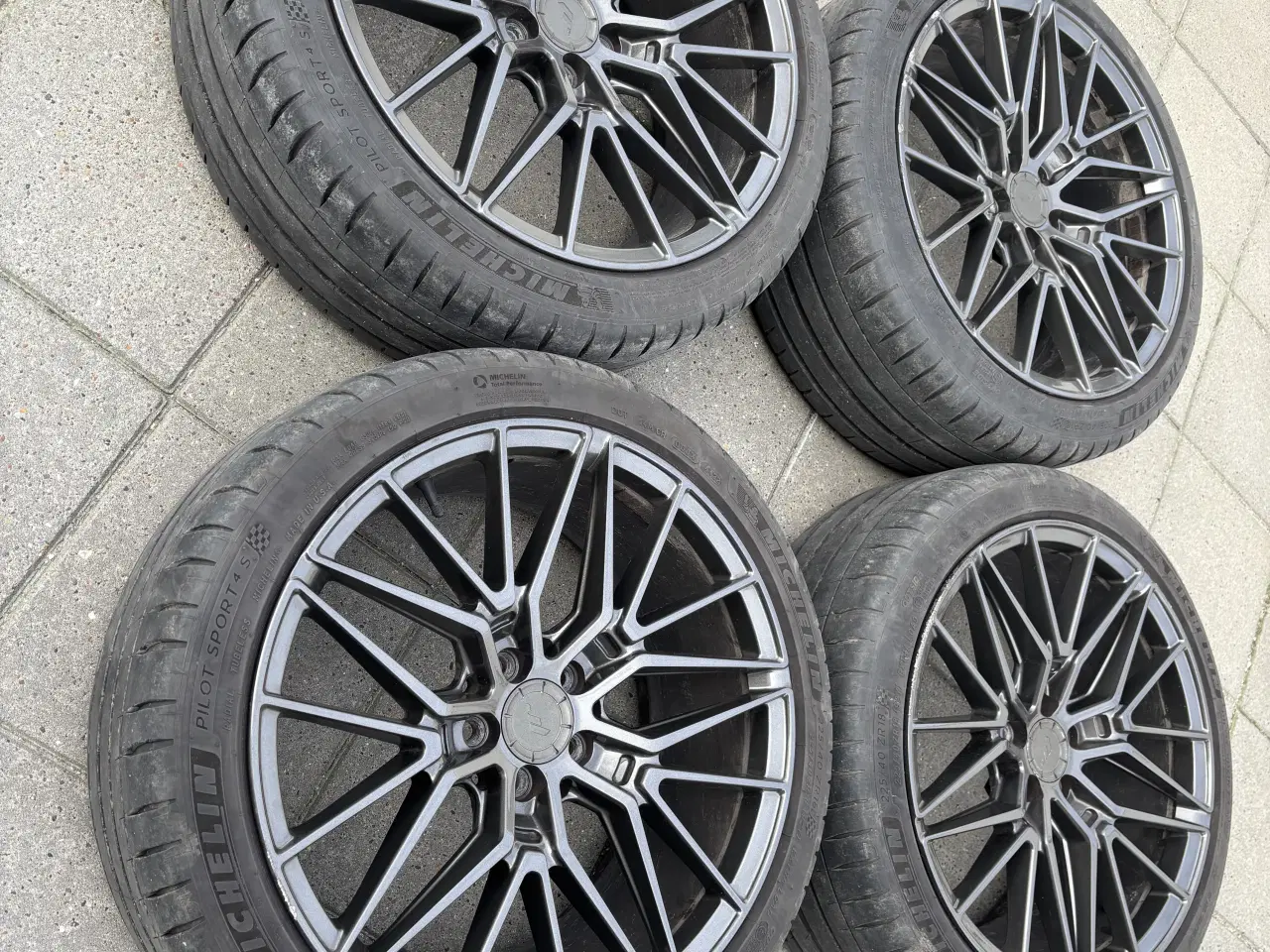 Billede 2 - 4 JR fælge med sommerdæk 5X100