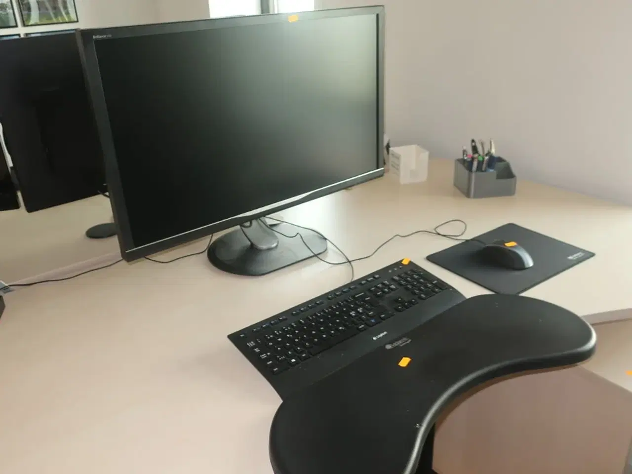 Billede 1 - Skærm PHILIPS Brilliance 328B / tastatur / mus