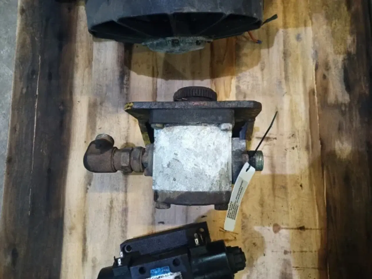 Billede 4 - New Holland FX375 Hydraulikudstyr