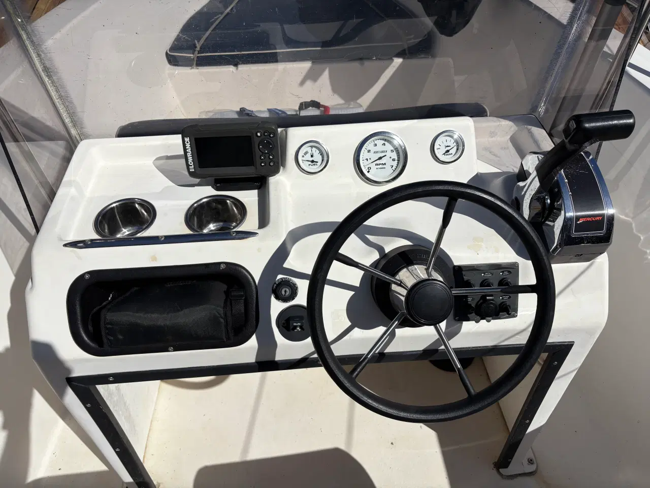 Billede 11 - Centerpult båd med 135hk Mariner